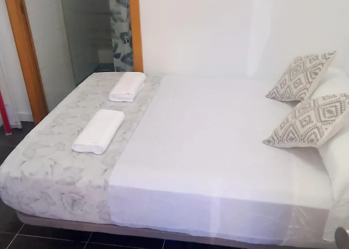 Estudio Encantador Cerca Del Carrefour Rosaleda 1