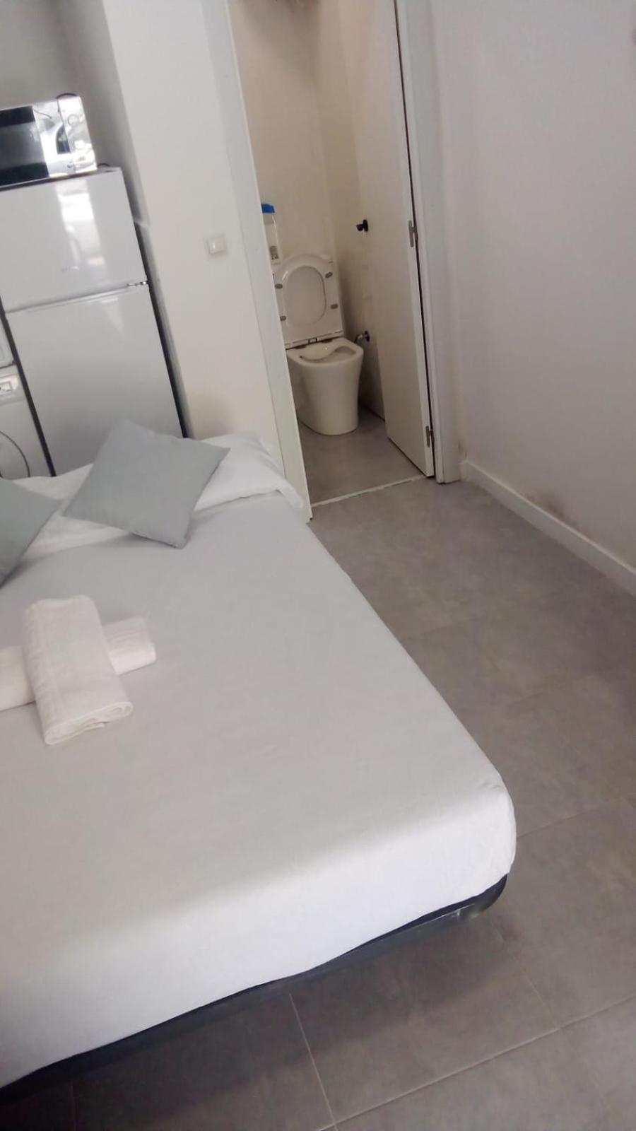Apartament Estudio Encantador Cerca Del Carrefour Rosaleda 1 *