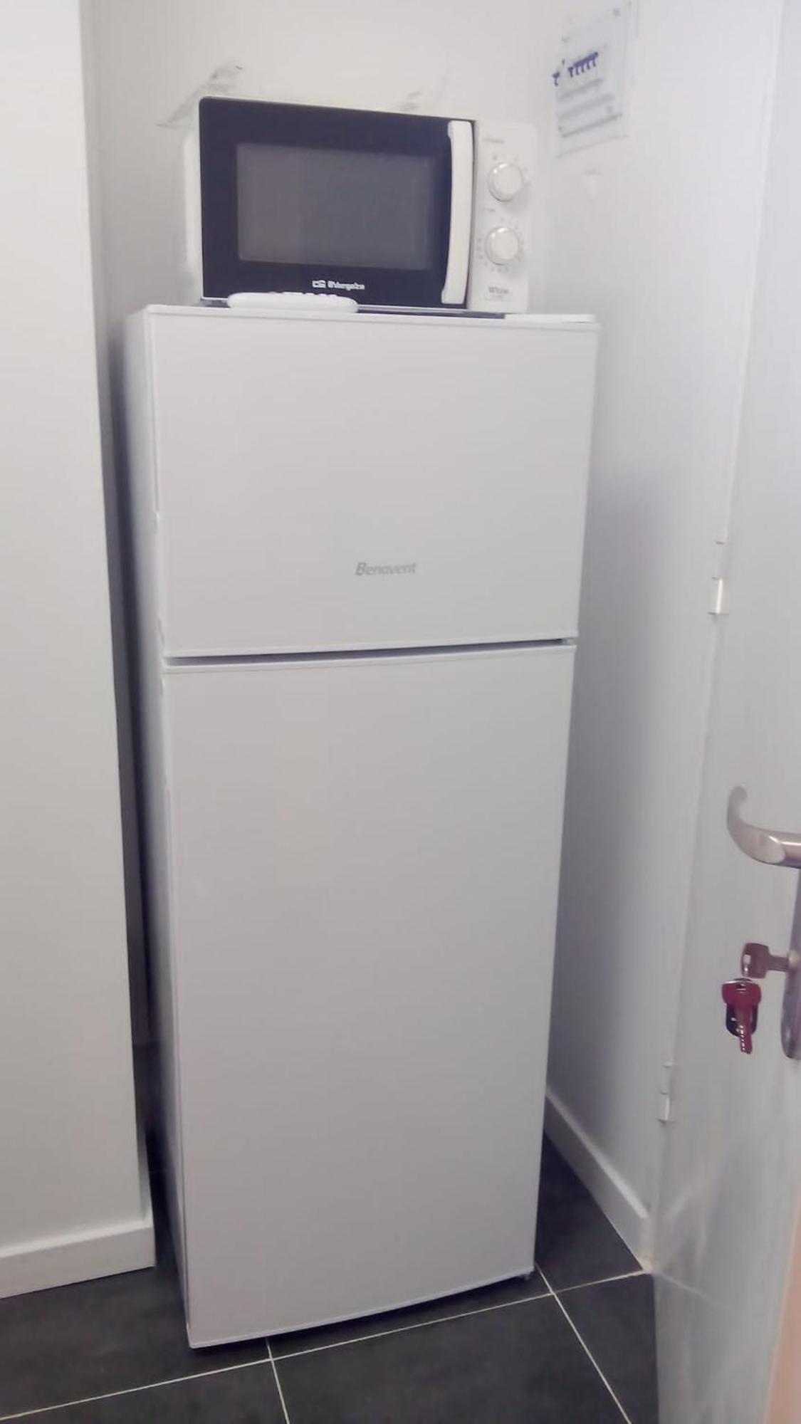 Apartament Estudio Encantador Cerca Del Carrefour Rosaleda 1