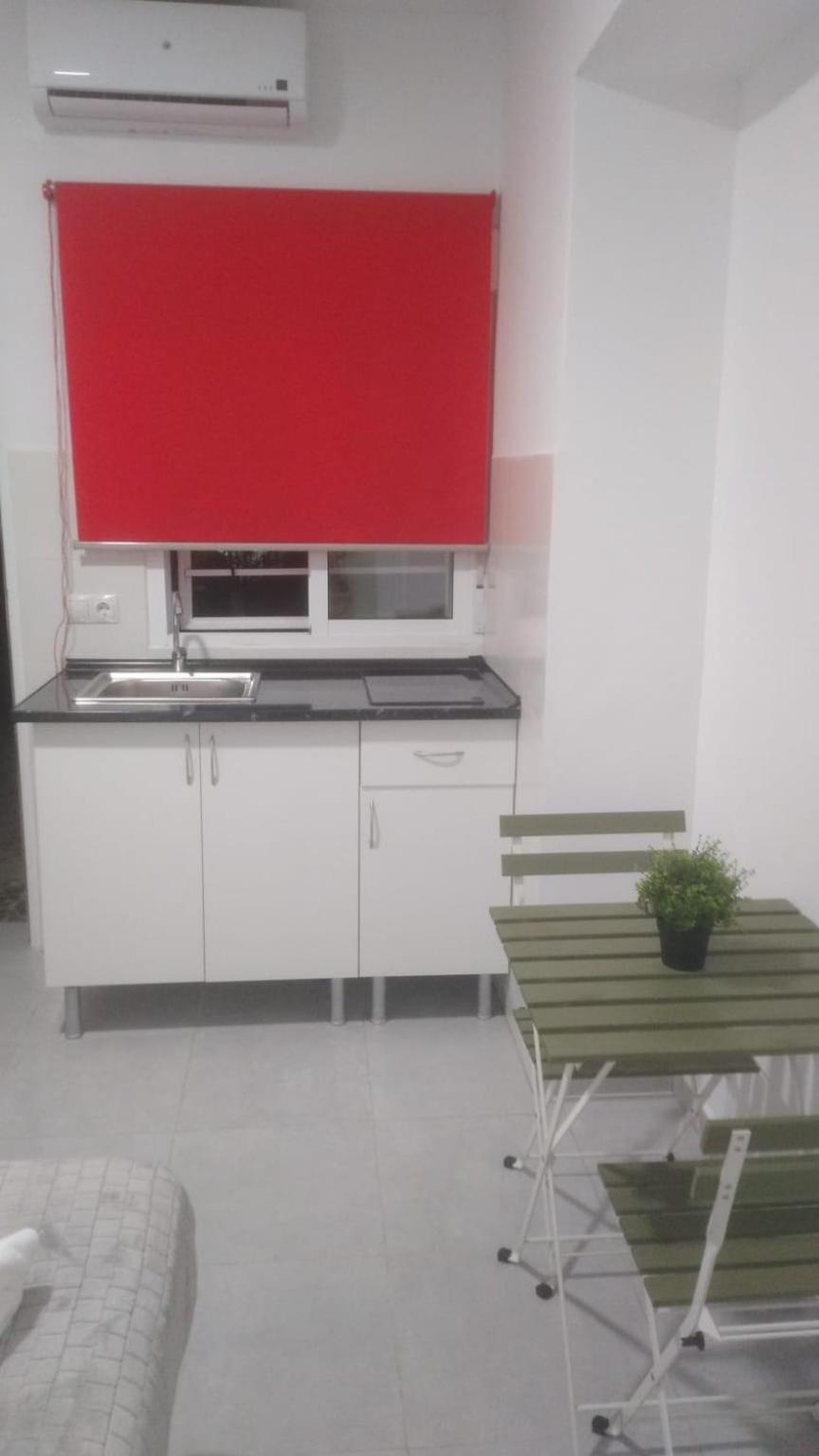 Apartament Estudio Encantador Cerca Del Carrefour Rosaleda 1