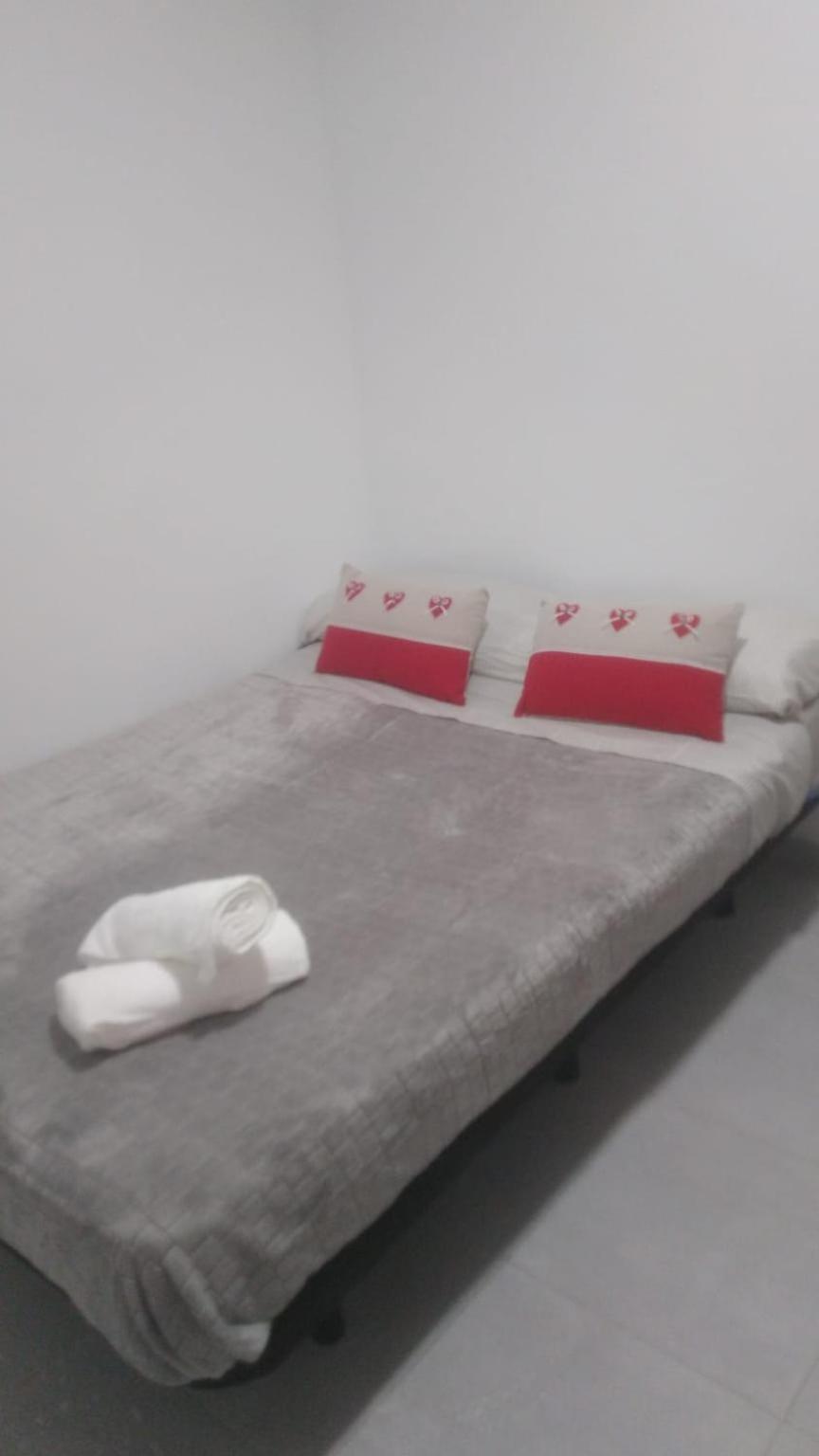 Estudio Encantador Cerca Del Carrefour Rosaleda 1 Apartament *